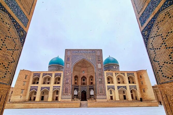 6- Day Private Tour to Tashkent, Khiva, Bukhara and Samarkand - Day 5: Samarkand’s Registan time, plus Bibi Khanym, Siyob Bazaar, Shah-i-Zinda