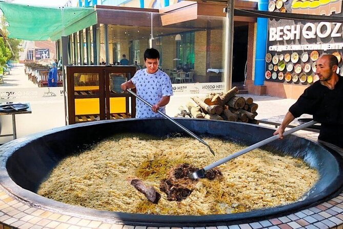 7-Day Uzbekistan with the Local: From Blue Domes to Mountains - Day 6 and 7: Jizzakh samsa lunch, then Chimgan, Charvak, and Amirsoy
