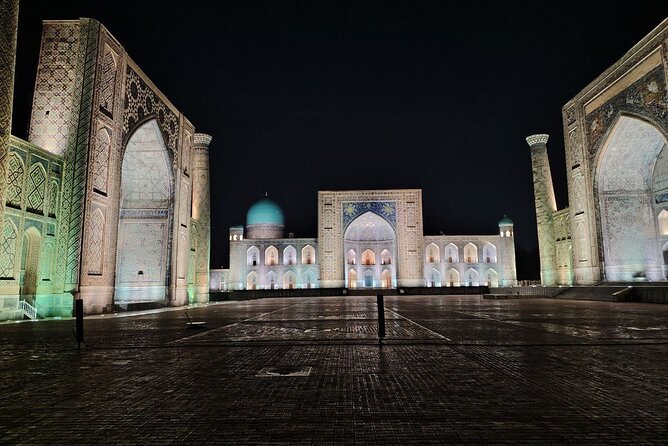 All in One Day Tour of Samarkand from Tashkent - Lunch, water, and how the pace stays manageable
