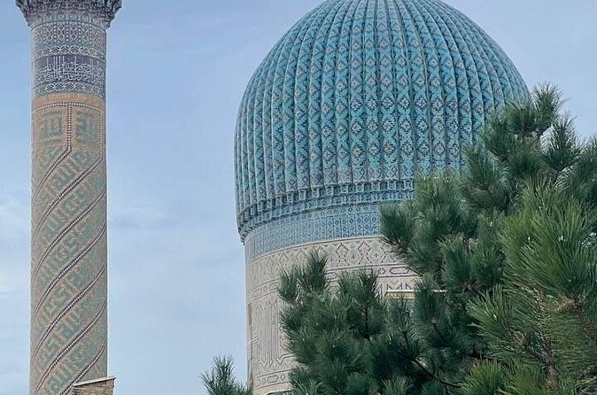 Ancient and Modern tour in Samarkand with Transport - Siab Bazaar and Hazrat Khizr Mosque Area: Local Life Between Monuments