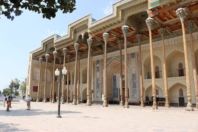 Bukhara: Private Guided Walking Tour with Hotel Pickup - Key highlights at a glance