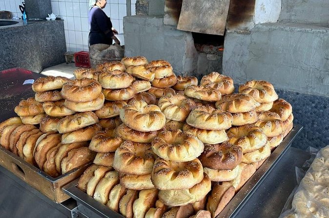 Food tour in Tashkent - Stop 2: MANDU - Hadra and Big, Comforting Manti