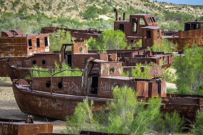 Khorezm Fortress and KyzylKum Desert Private Tour - Yurt Camp and Akcha Lake: The Calm Part of the Day
