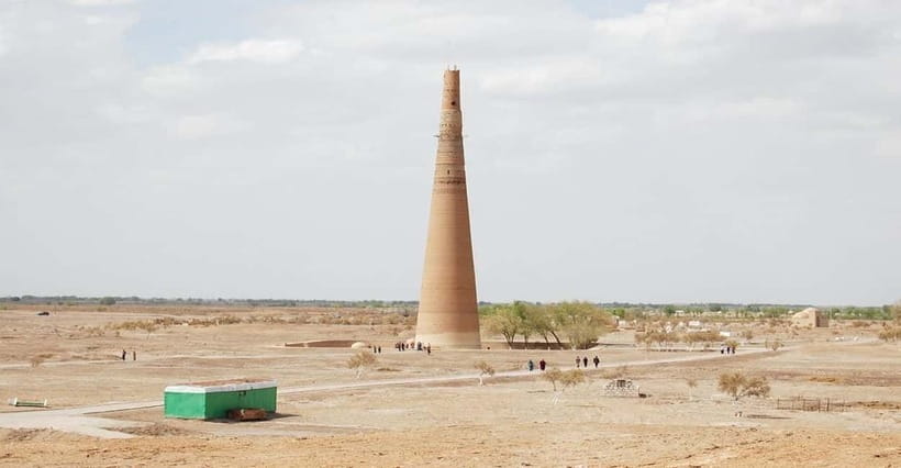 Kunya Urgench Day Tour from Uzbekistan - The Shavat Border Crossing: The Part You Must Plan For