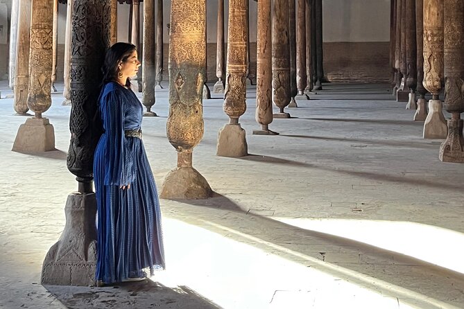 Old Khiva Stories with Your Local Guide - Allakuli Khan Tim Market and the caravanserai stop for shopping