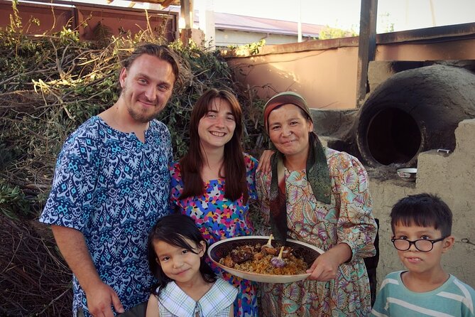 Private Samarkand Cooking Class with Market Tour & Transfers - The trip to Eshim Oksok: simple village life, real home cooking