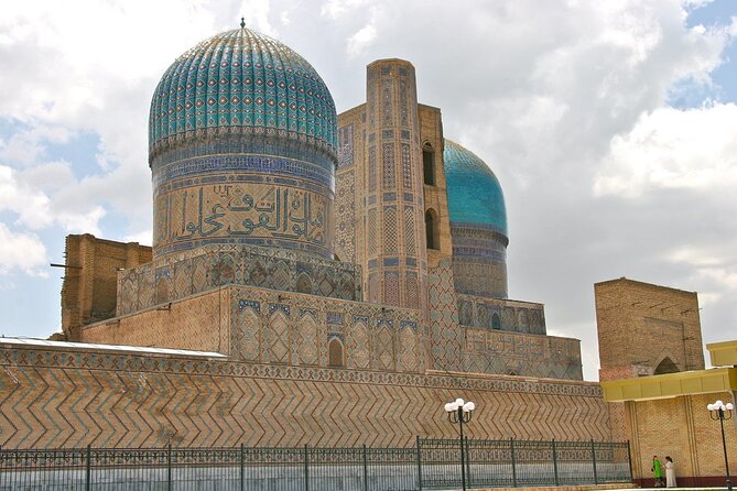 Samarkand All Inclusive Day Tour from Tashkent - Shah-i-Zinda: blue-tiled tombs and a guided walk you should not rush