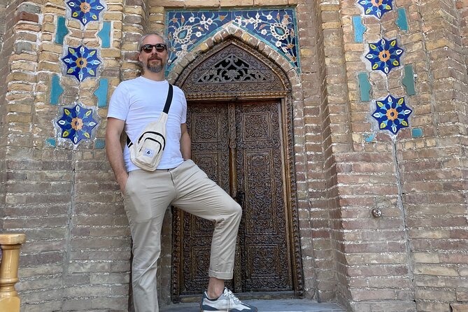 Samarkand City Tour with a Professional Photographer - Registan Square: where the late light can turn photos into keepsakes