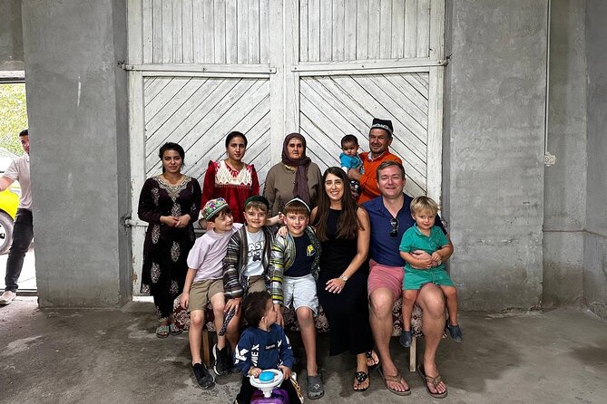 Samarkand Local Family Cooking Class and Siyob Bazaar Tour - The Market Stop: What You’ll Do in Siyob Bozori