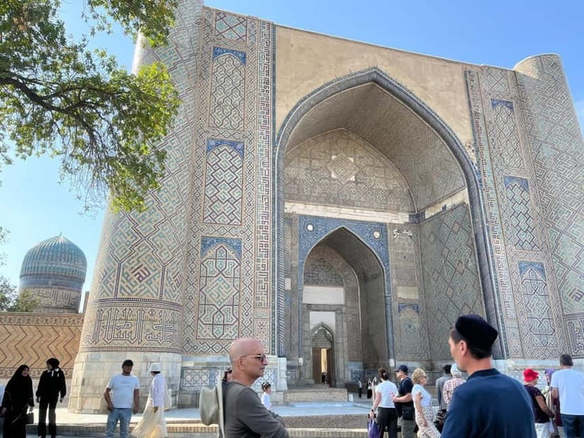 Samarkand One Day Tour: one day walking & group tour - Guides, language, and the feel of the group