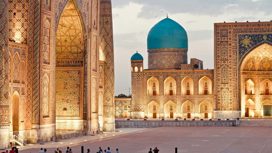 Samarkand: Photo Walking Tour - Turning Registan Into a One-Shot Composition