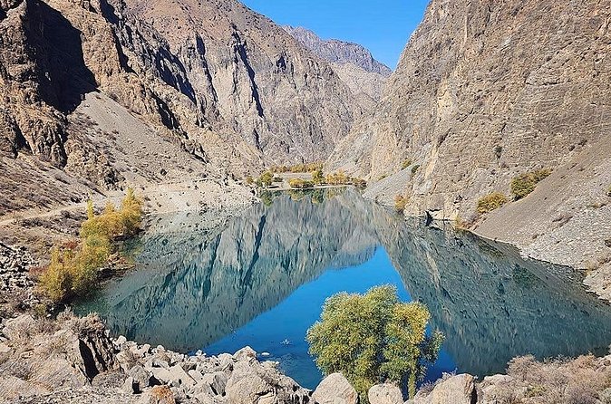 Seven Lakes Panjakent: One-Day Adventure from Samarkand - Local Hospitality You’ll Notice More Than You Think