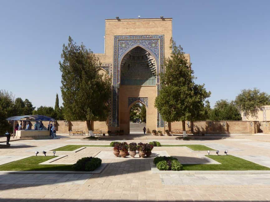 Sunset walking tour of Samarkand - Walking comfort, timing tips, and the one common snag