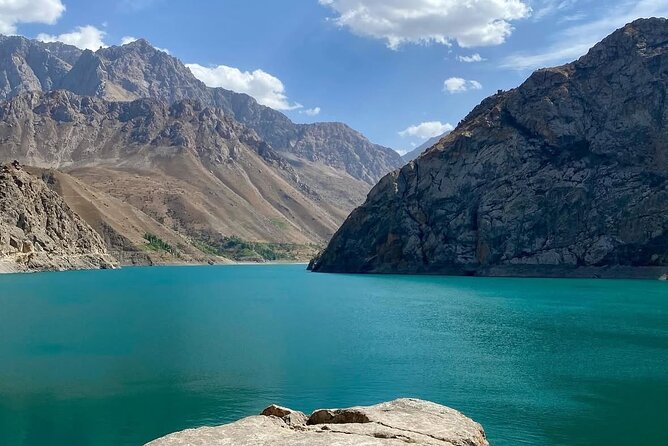 Tadjikistan 7 Lakes Day Trip from Samarkand with Lunch - Stop 1 in the Fann Mountains: ticketed views and a strong start