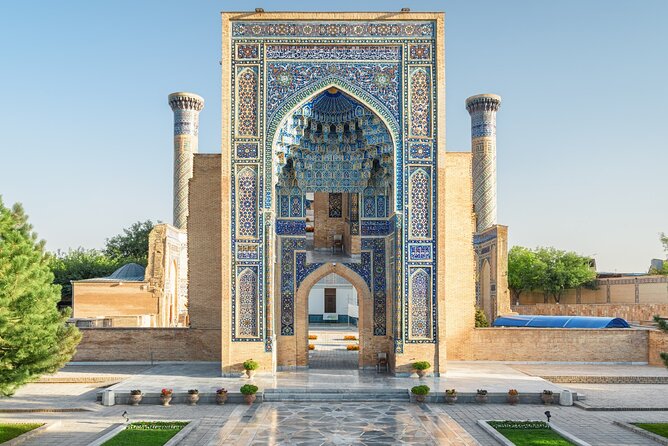 Tashkent City Tour with Hotel Pickup and Drop off - Chorsu Bazaar, a hands-on stop for everyday Tashkent