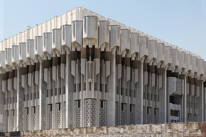Tashkent Soviet Architecture (Modernism) and Subway station tour. - Friendship of Nations Palace and Square: a political design lesson