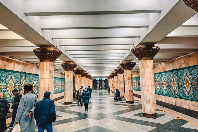 Tashkent Soviet Architecture (Modernism) and Subway station tour. - Metro ride: the architecture you experience, not just photograph