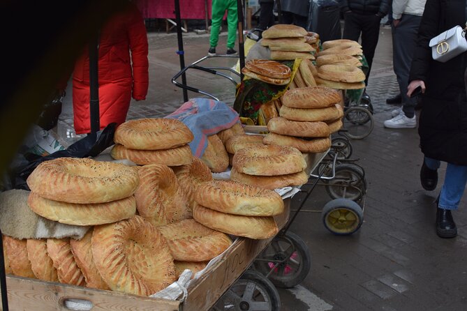 Tashkent Vegan Street Food Tour - Chorsu Bazaar and Khanum on Gluttony Lane
