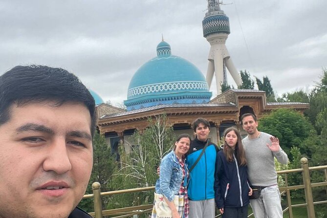 With John Private Tashkent city & Food tour - Tashkent Metro stops: turning transit into a mini tour